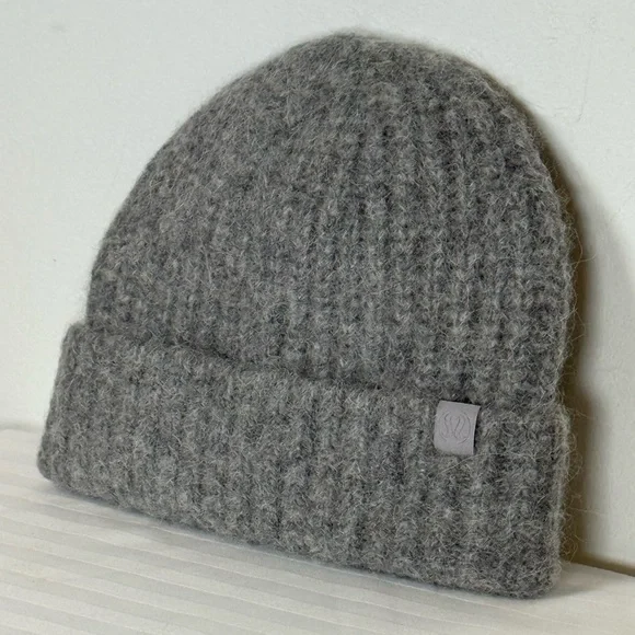 lululemonGray Merino Wool Alpaca Blend Beanie Chunky Cozy Soft Unisex O/S